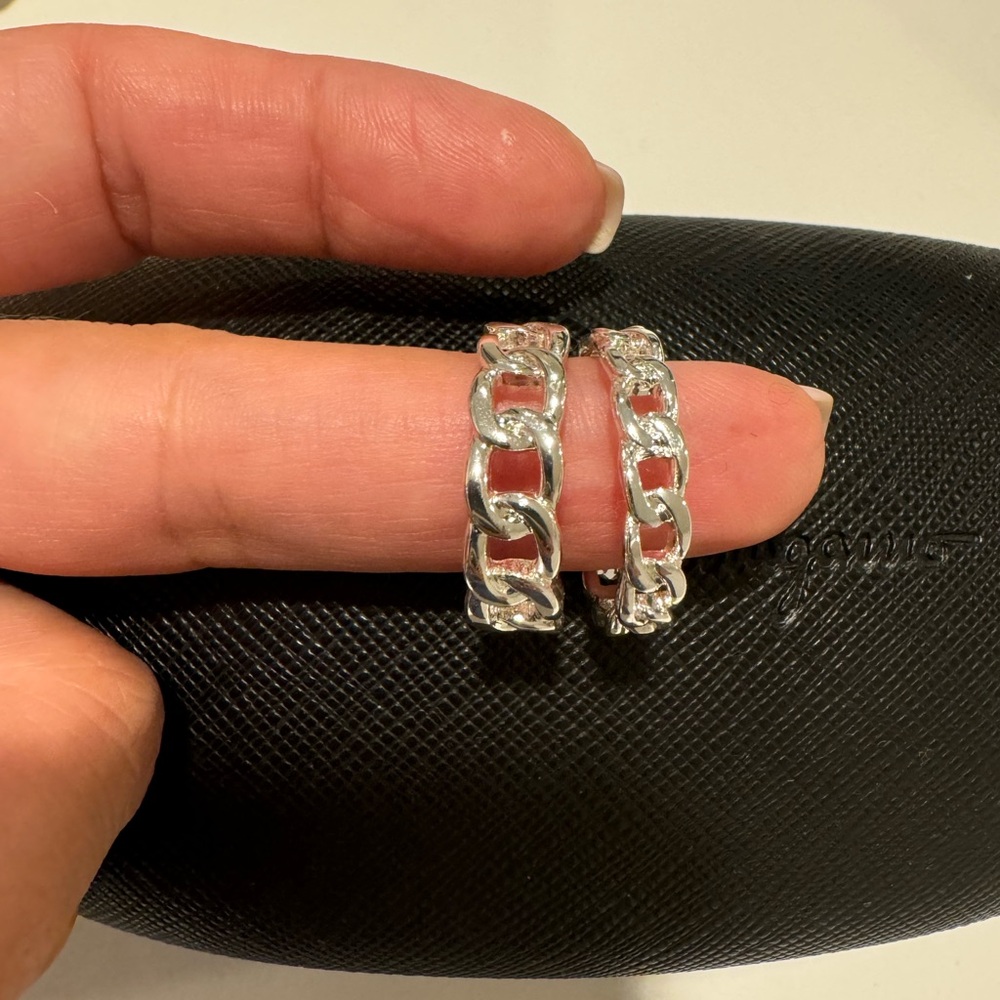 2 rings size 7